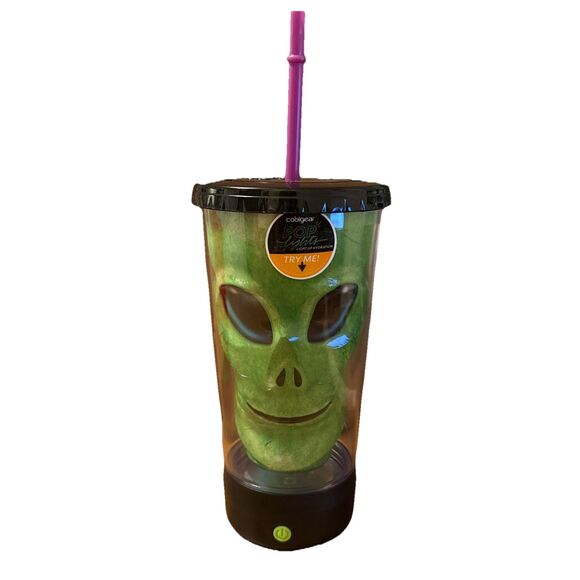 Cool Gear Pop Lights  Green Alien Face 18oz Tumblers With Lid LED Light Up - Picture 1 of 11